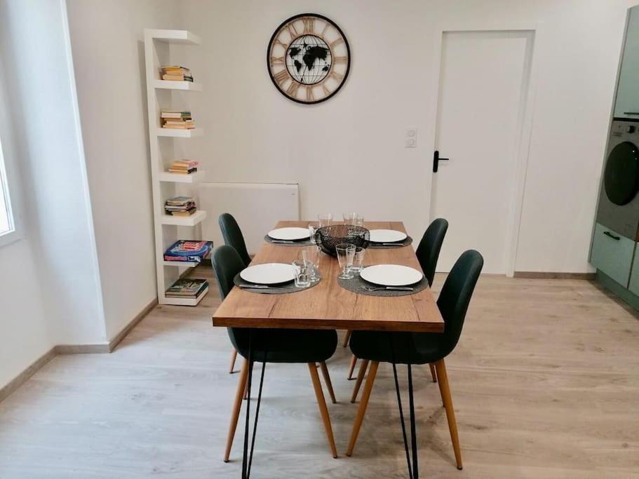 L'Harmonie 72M2 - 2 Chambres Parentales - Rue De La Halle - Hyper Centre Lourdes Bagian luar foto